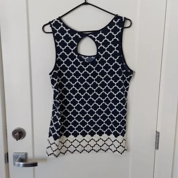 MAX studio tank top - Picture 4 of 6